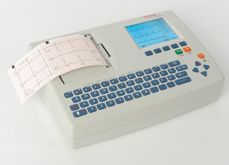 ECG CARDIOVIT AT-101
